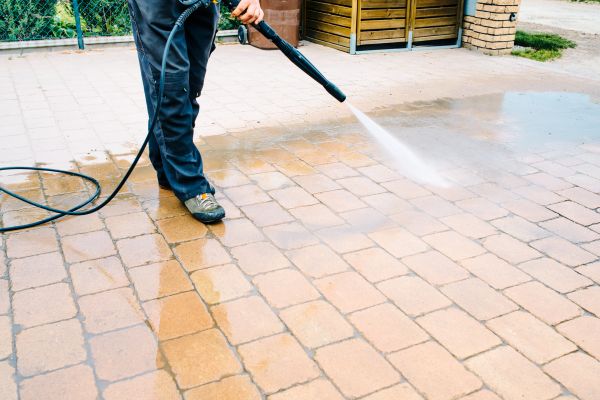 Cost of Pavement Staining in San Clemente